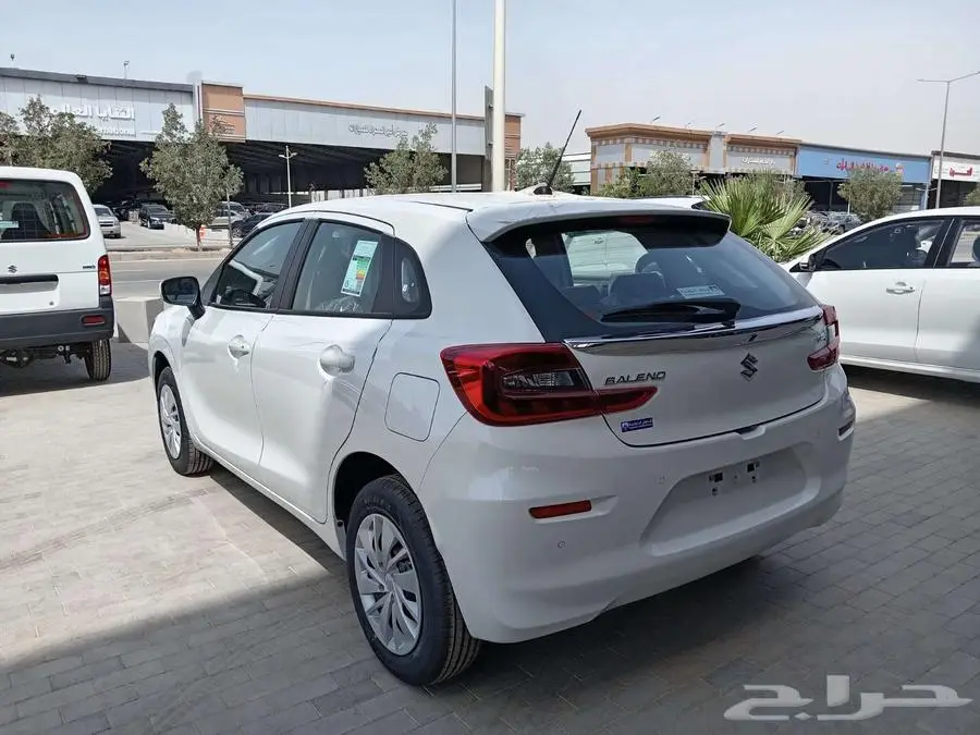 سوزوكي بالينو 2025 GL ستاندر 12