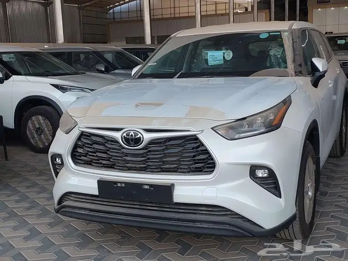 تويوتا هايلاندرLE دفع امامي 2025 تقسيط وكاش 1
