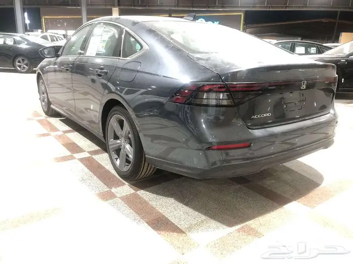 هوندا اكورد 2025 EX - كورنيش 8