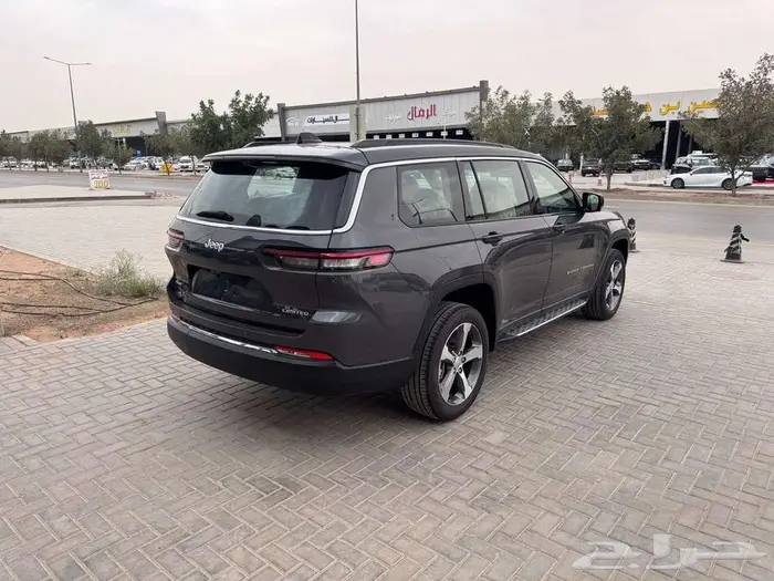جراند شروكي 2024 ليميتد بلس بترومين اقساط وكاش جميع البنوك 12