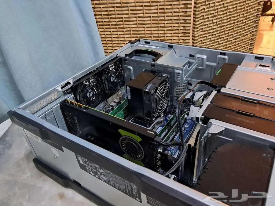 HP Z640 Workstation 8