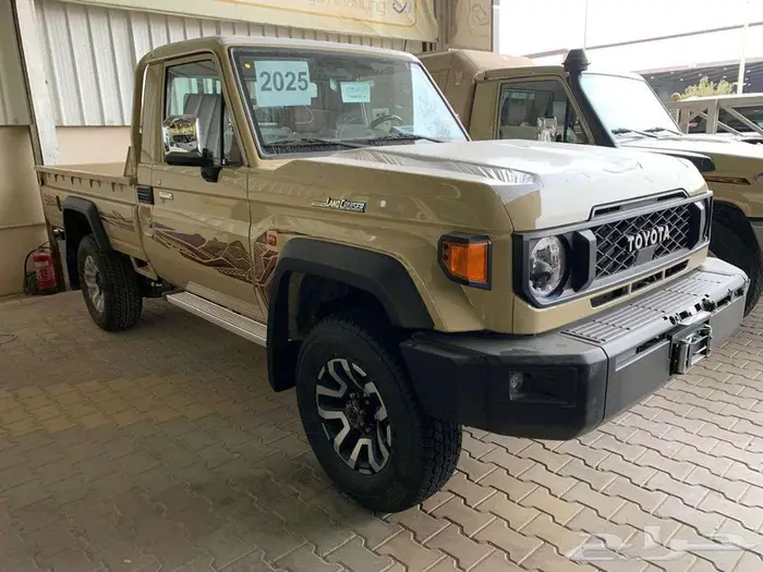 تويوتا شاص رفرف ونش ديزل 2025 ( اقساط بنوك ) 3