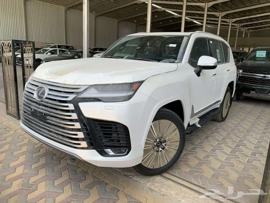 لكزس LX600 BB موديل 2024 - خليجي 2