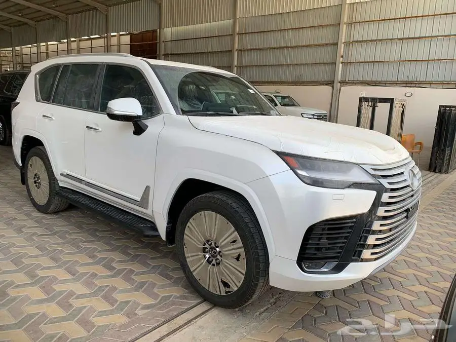لكزس LX600 BB موديل 2024 - خليجي 1