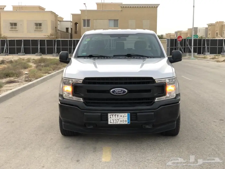 فورد F150 غماره 2018 دبل 6سلندر ممشي قليل مخزنه81 ألف 0