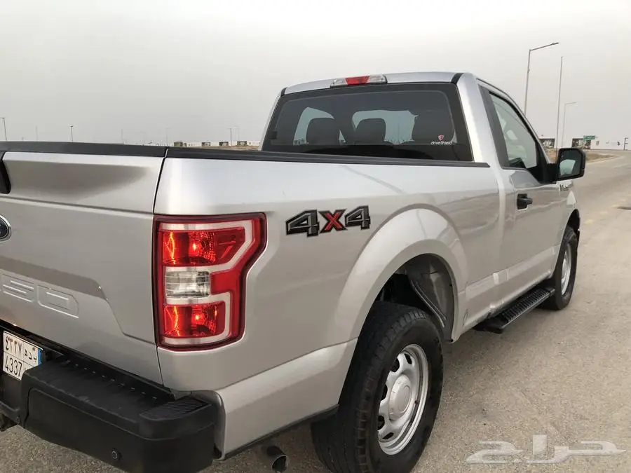 فورد F150 غماره 2018 دبل 6سلندر ممشي قليل مخزنه81 ألف 2
