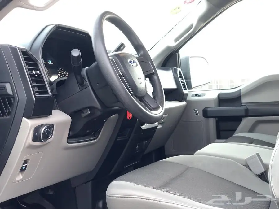فورد F150 غماره 2018 دبل 6سلندر ممشي قليل مخزنه81 ألف 23