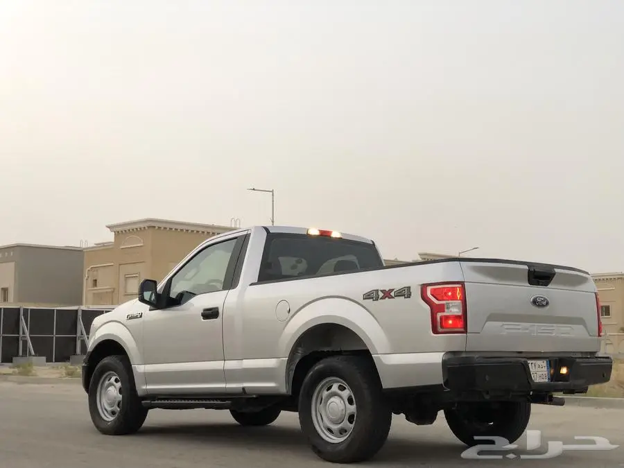 فورد F150 غماره 2018 دبل 6سلندر ممشي قليل مخزنه81 ألف 4