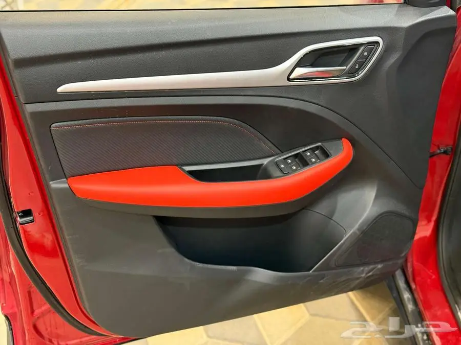 ام جي ZS 2024   استهلاك قليل   تصميم شبابي ومواصفات مميزة 10