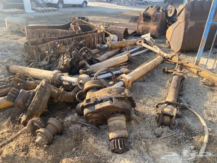 قطع غيارات بوكلينات 1