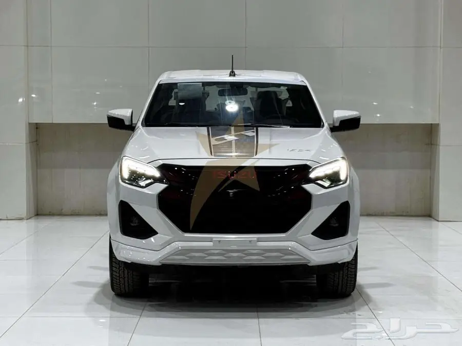 ايسوزو GT فل كامل 2025 4