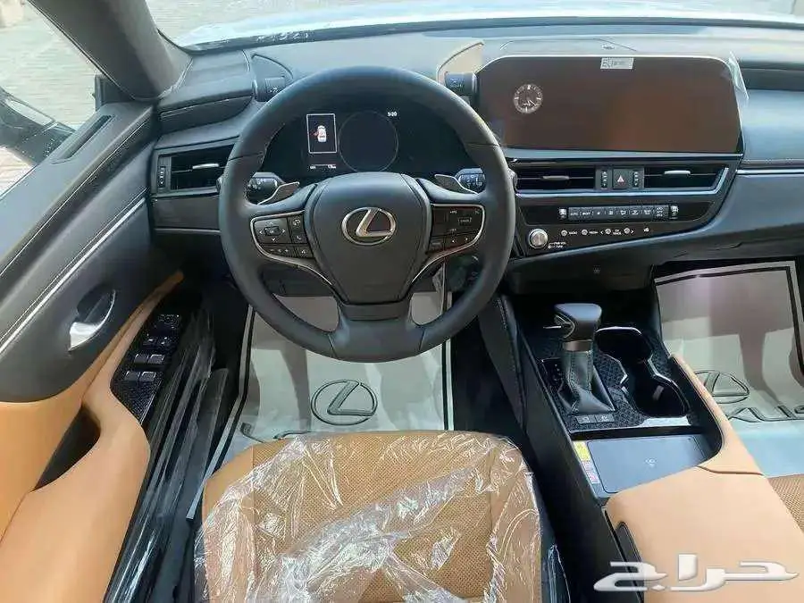 لكزس ES 300 AH هايبرد 2025 سعودى اسود 3