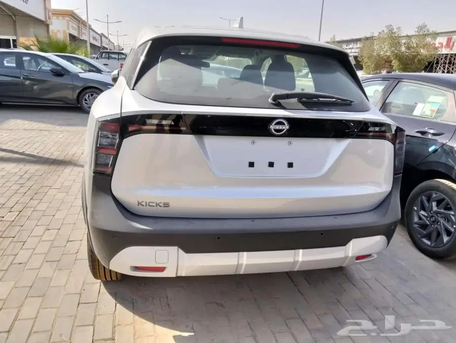 nissan kicks stander 2025 special offer 6