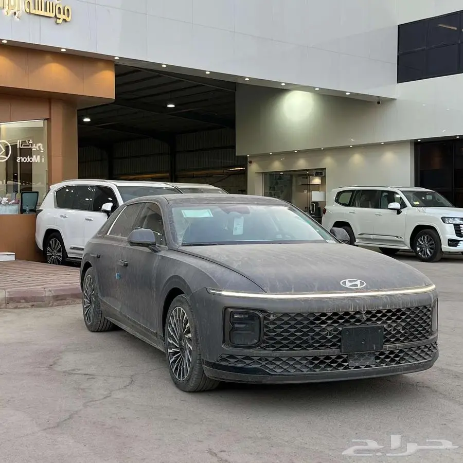 هونداي ازيرا كلاجرافي 2025 1