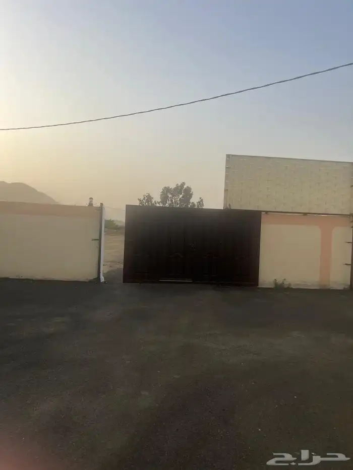 استراحة على الطريق السياحي طريق الطايف السوده للاجار 2