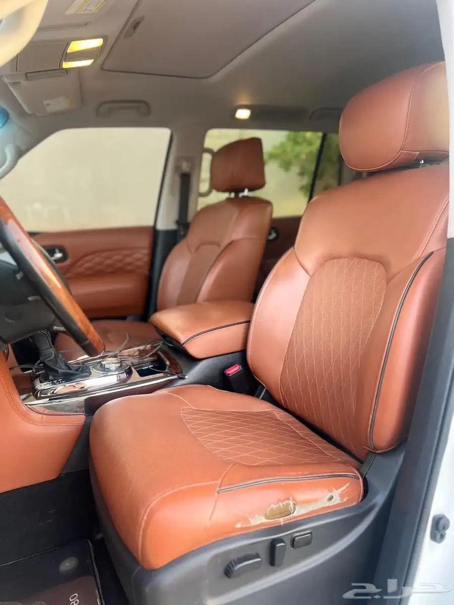 إنفينيتي QX80 11
