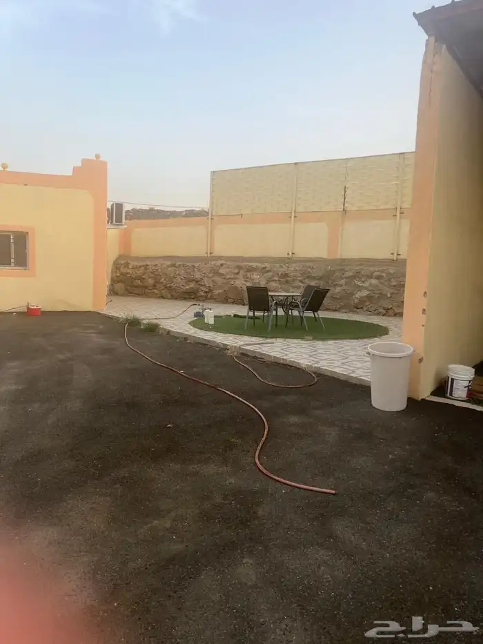استراحة على الطريق السياحي طريق الطايف السوده للاجار 4