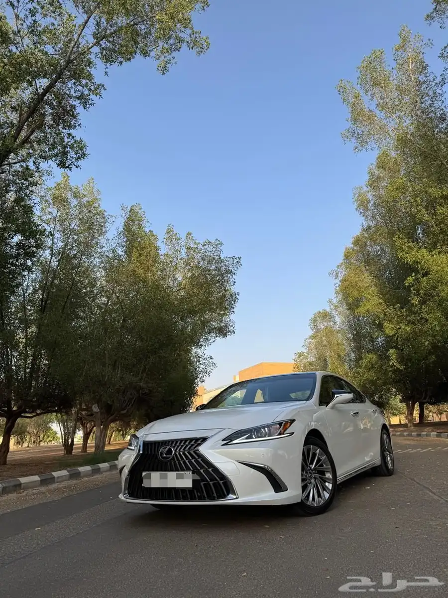 لكزس ES350 CC بريمي 2024 3