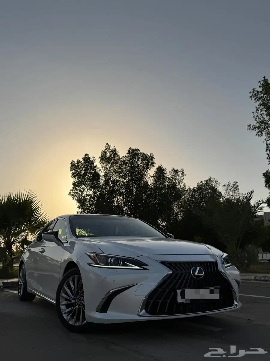 لكزس ES350 CC بريمي 2024 4