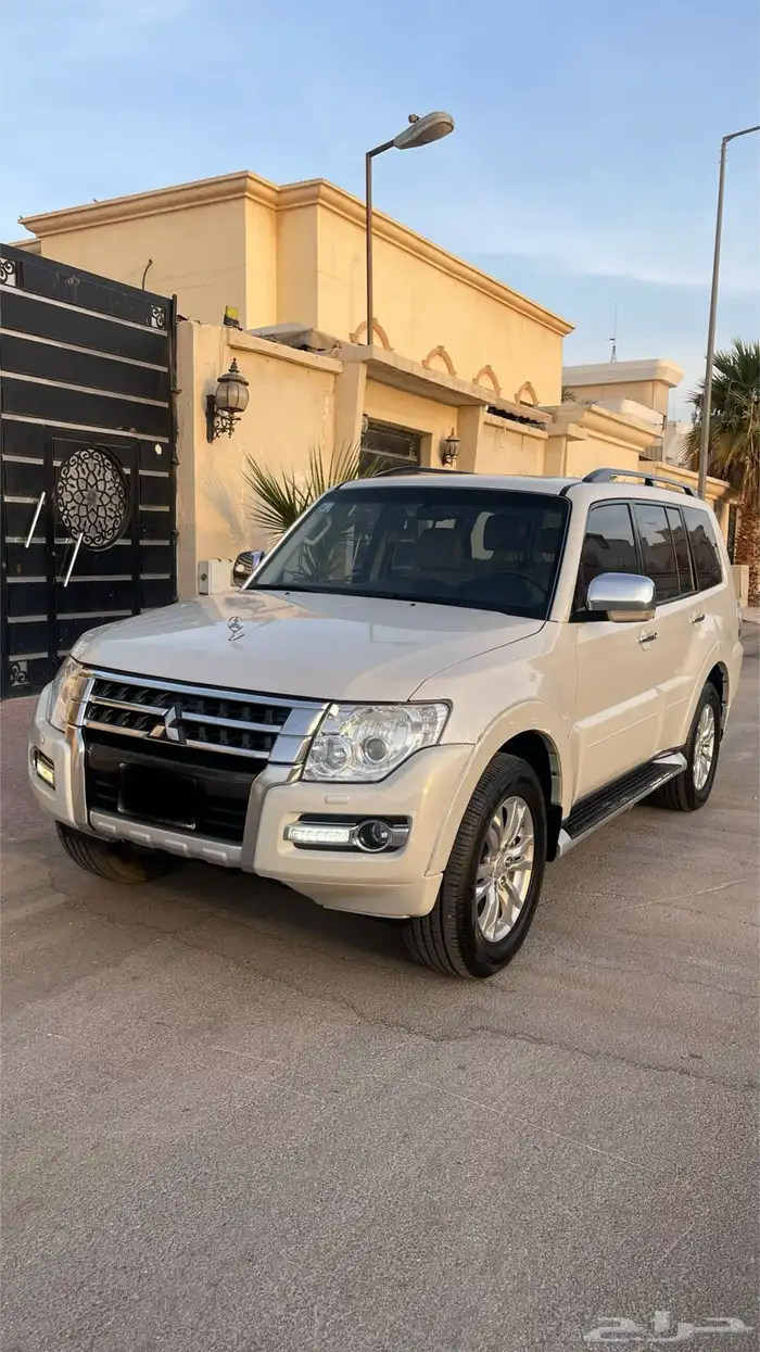 باجيرو 2016 مكينة كبيرة فل كامل 3.8 ( تم البيع ) 5