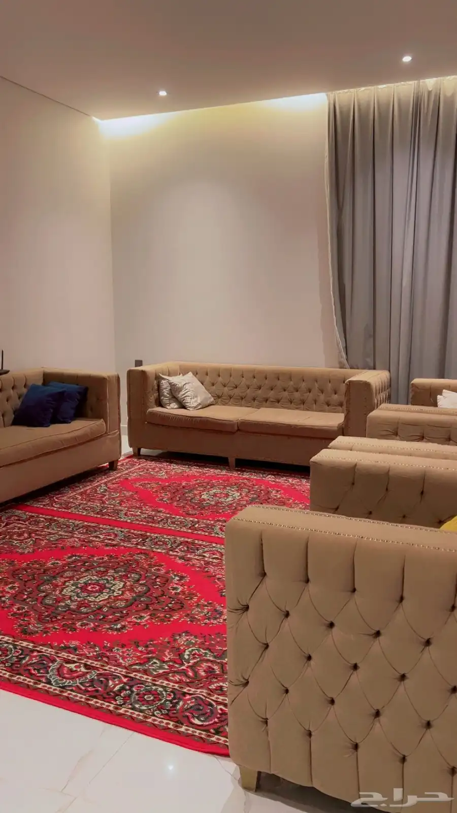 كنب 11 شخص 2