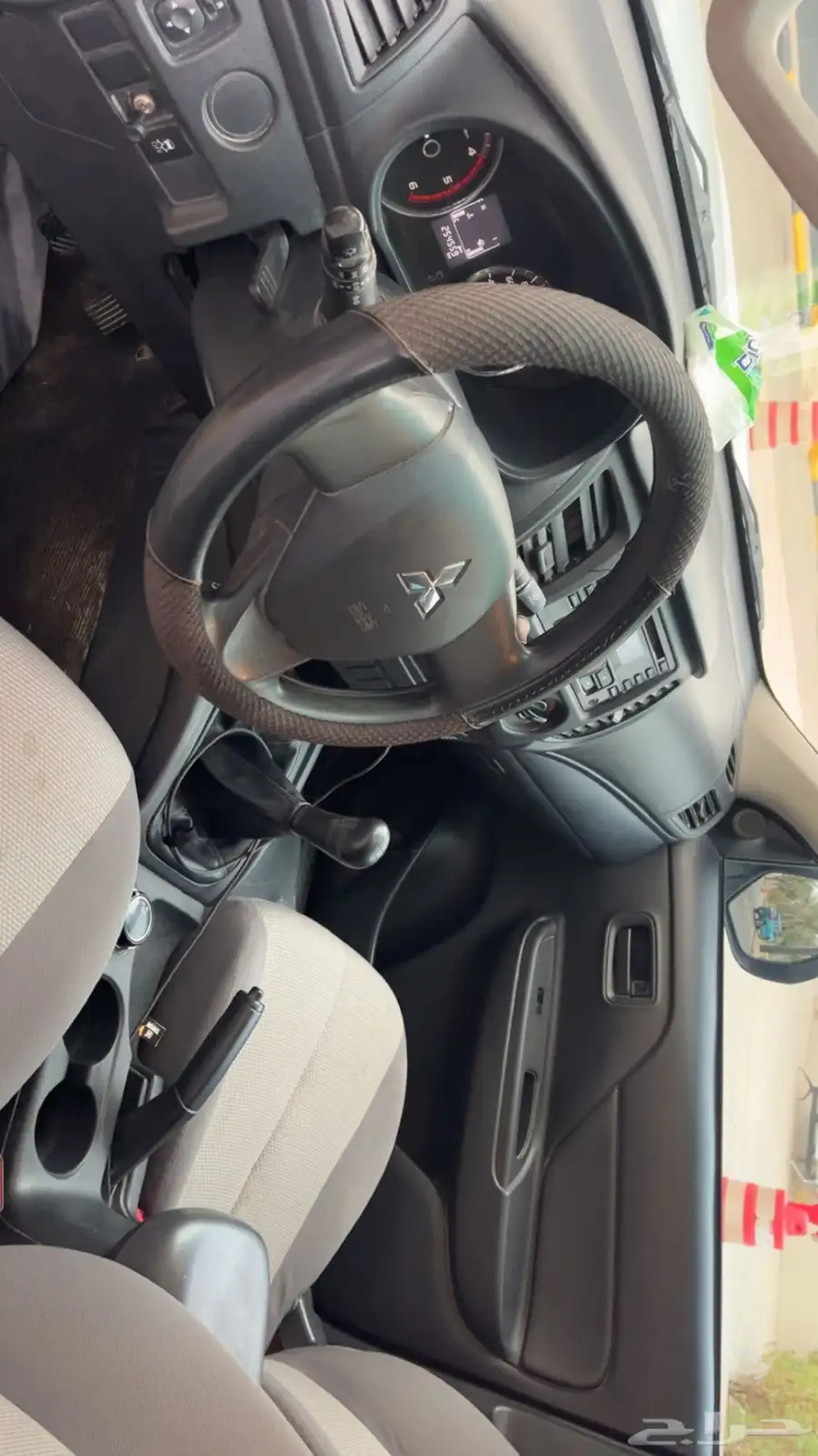 للبيع مستبيشي L200 0