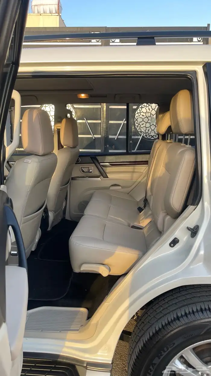 باجيرو 2016 مكينة كبيرة فل كامل 3.8 ( تم البيع ) 17