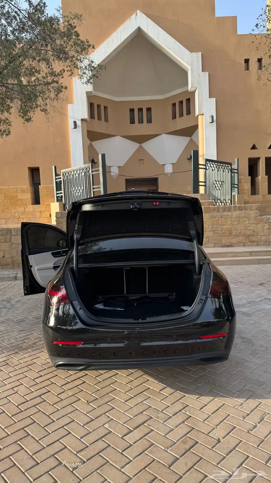 مرسيدس c300 2022 17