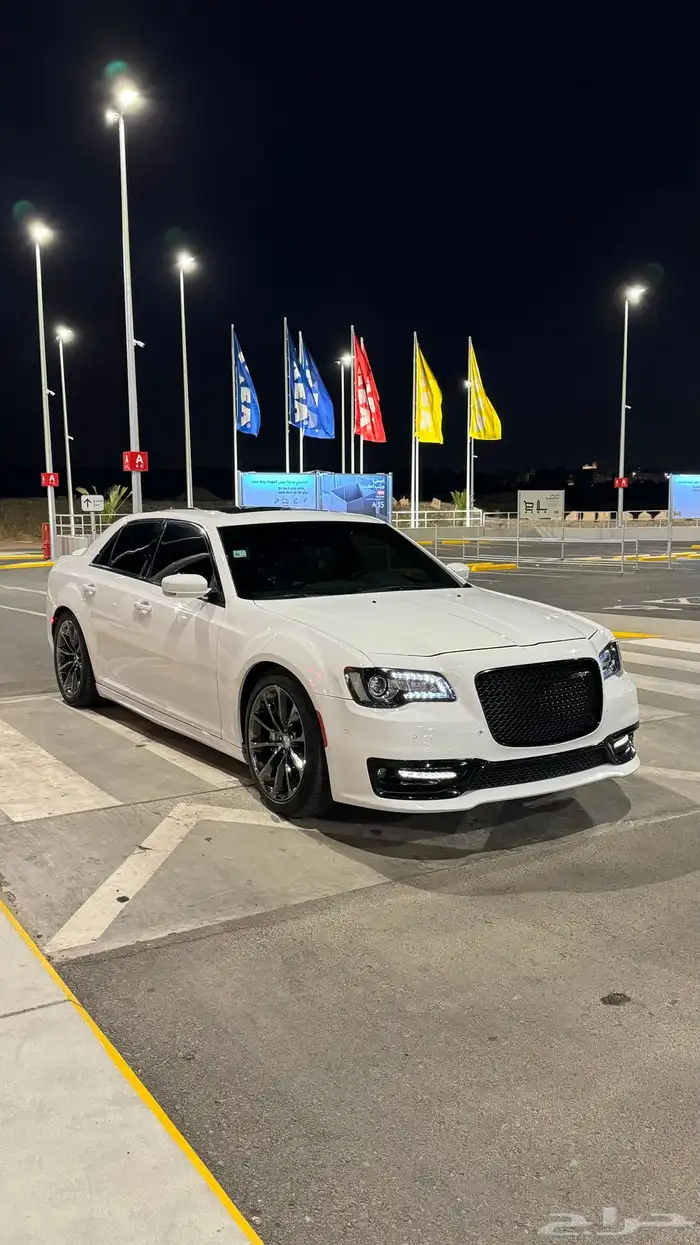 كرايسلر SRT صيانات وكالة مالك أول 0