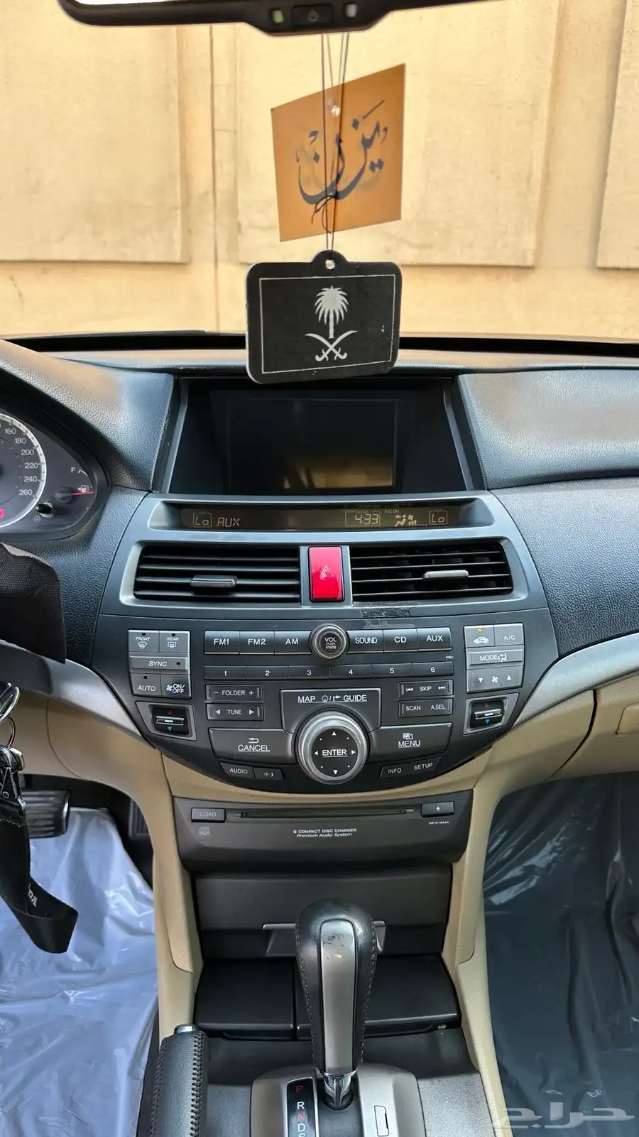 Honda Accord 2011 V6 sports 10