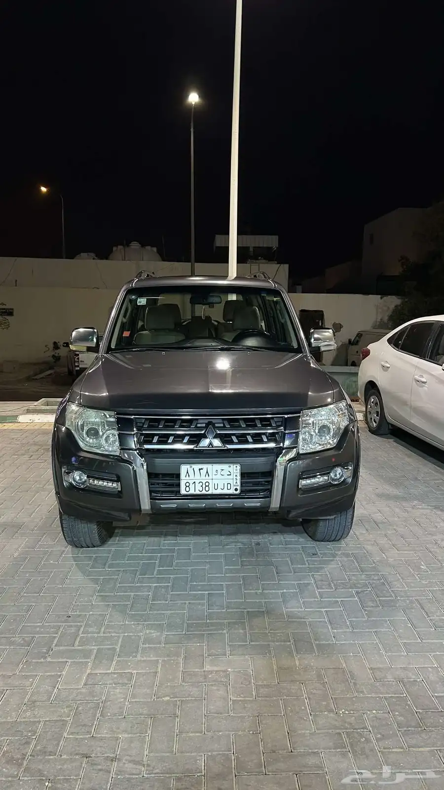 ميتسوبيشي باجيرو 0