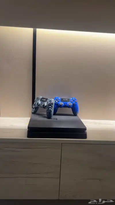 سوني فور 4 نظيفه 0