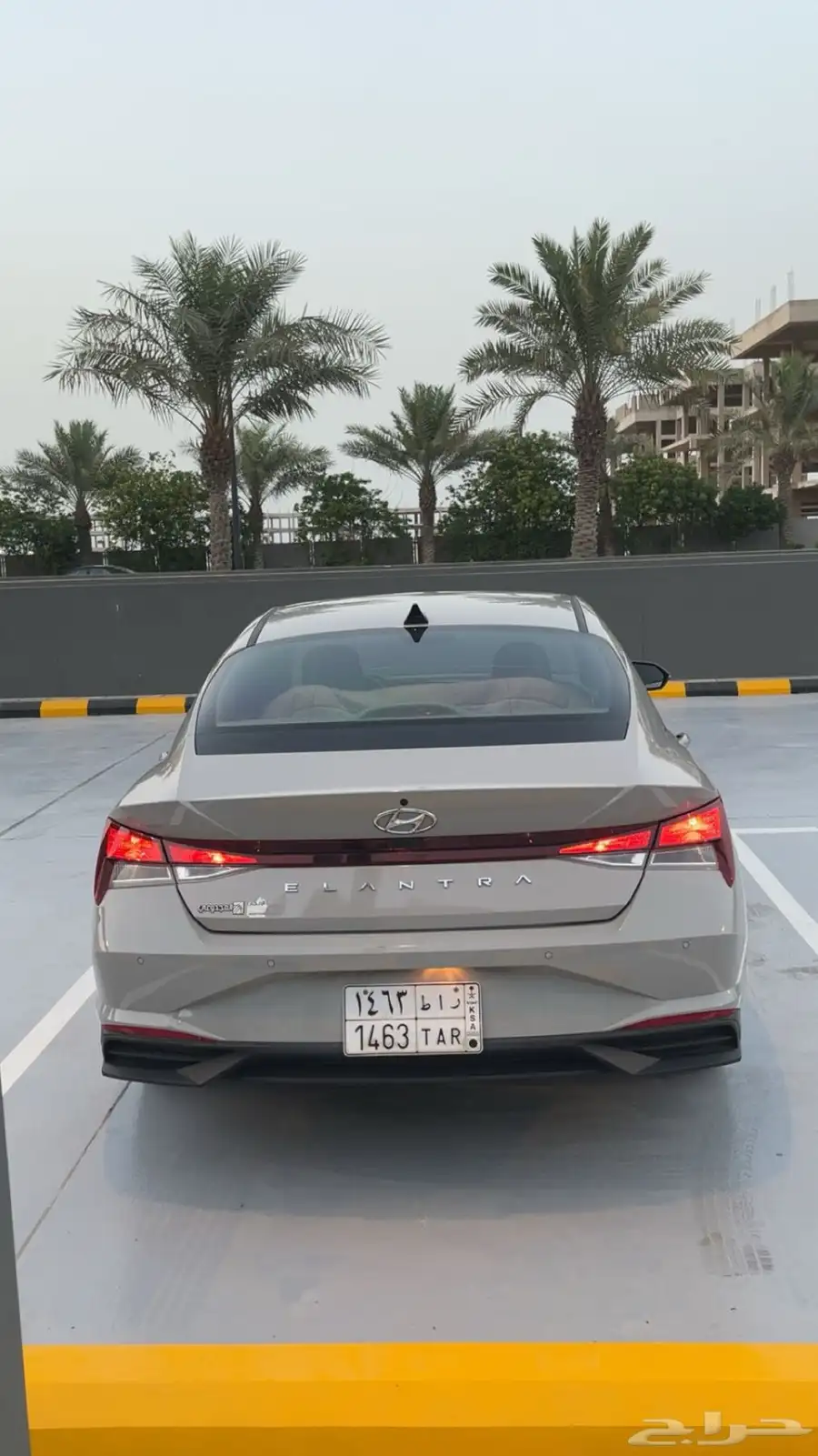 اللنترا 4