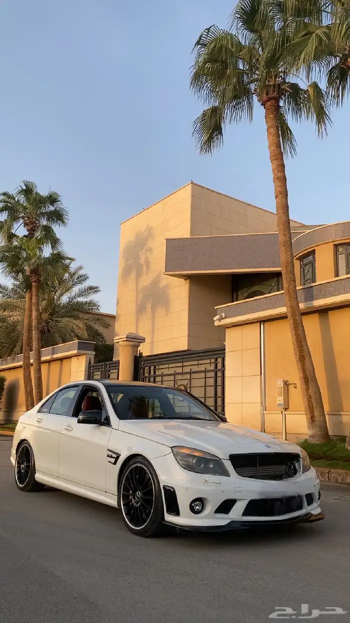للبيع C63 AMG 2010 1