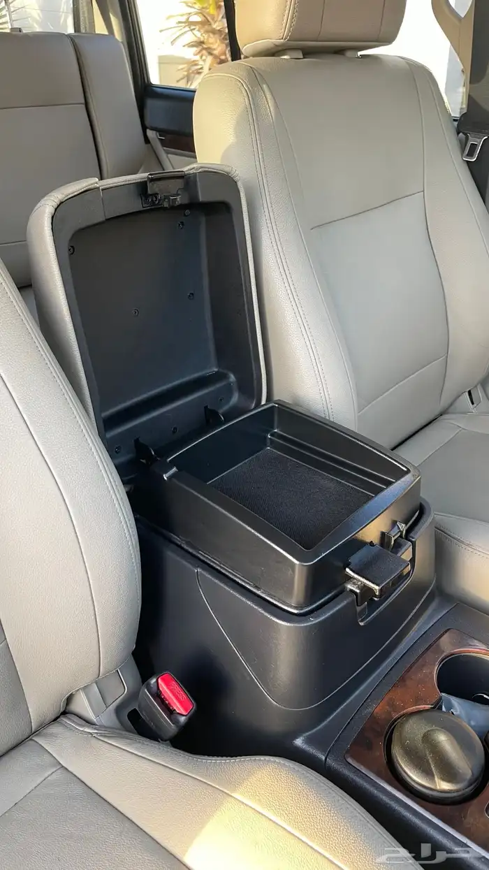 باجيرو 2016 مكينة كبيرة فل كامل 3.8 ( تم البيع ) 35