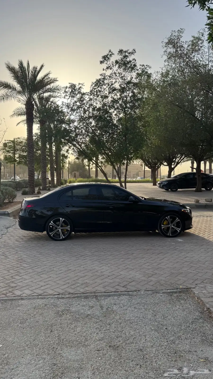 مرسيدس c300 2022 3