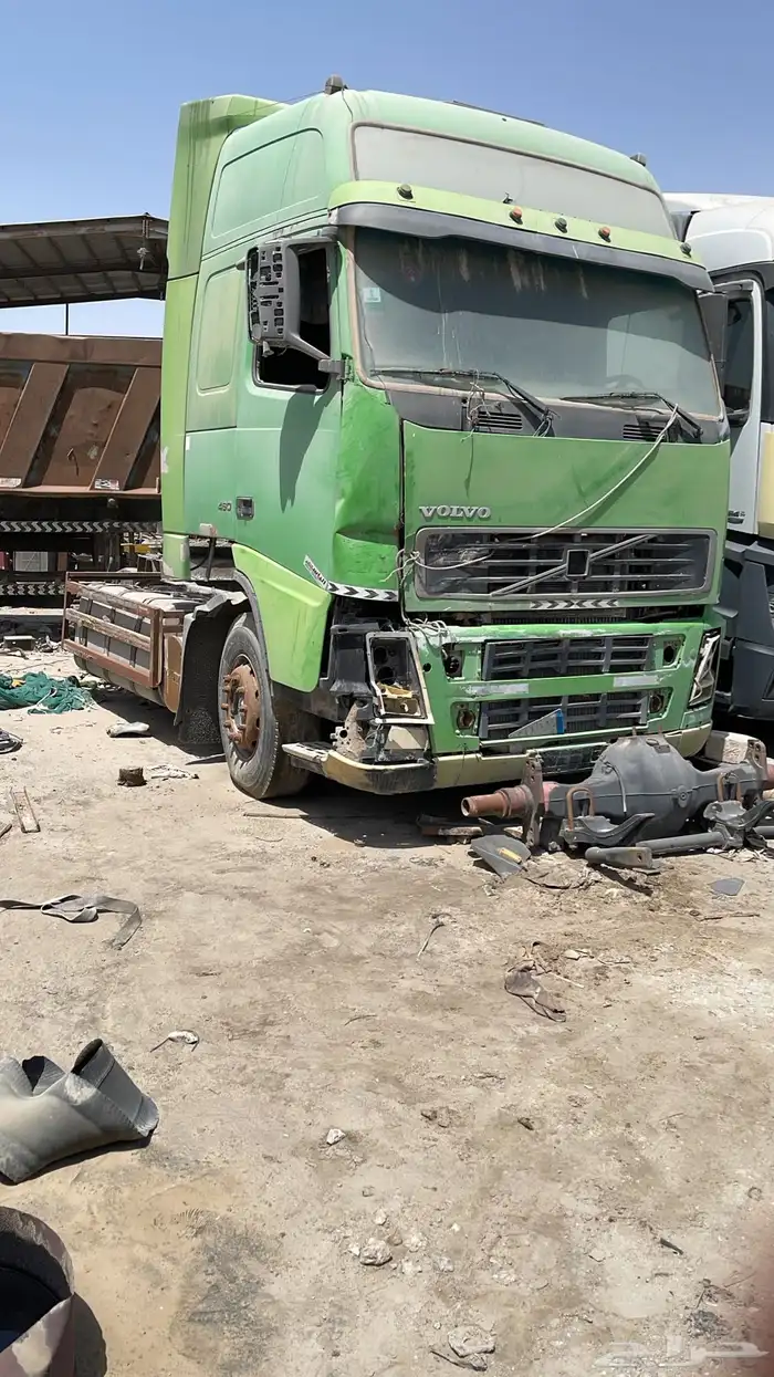 راس فولفو 2006 صدمة خفيفة للبيع 4