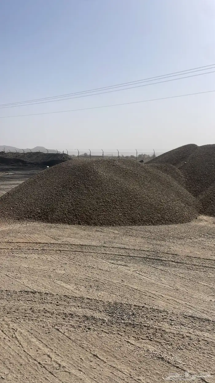 توريد رمل أحمر داخل المدينة وخارجها 4