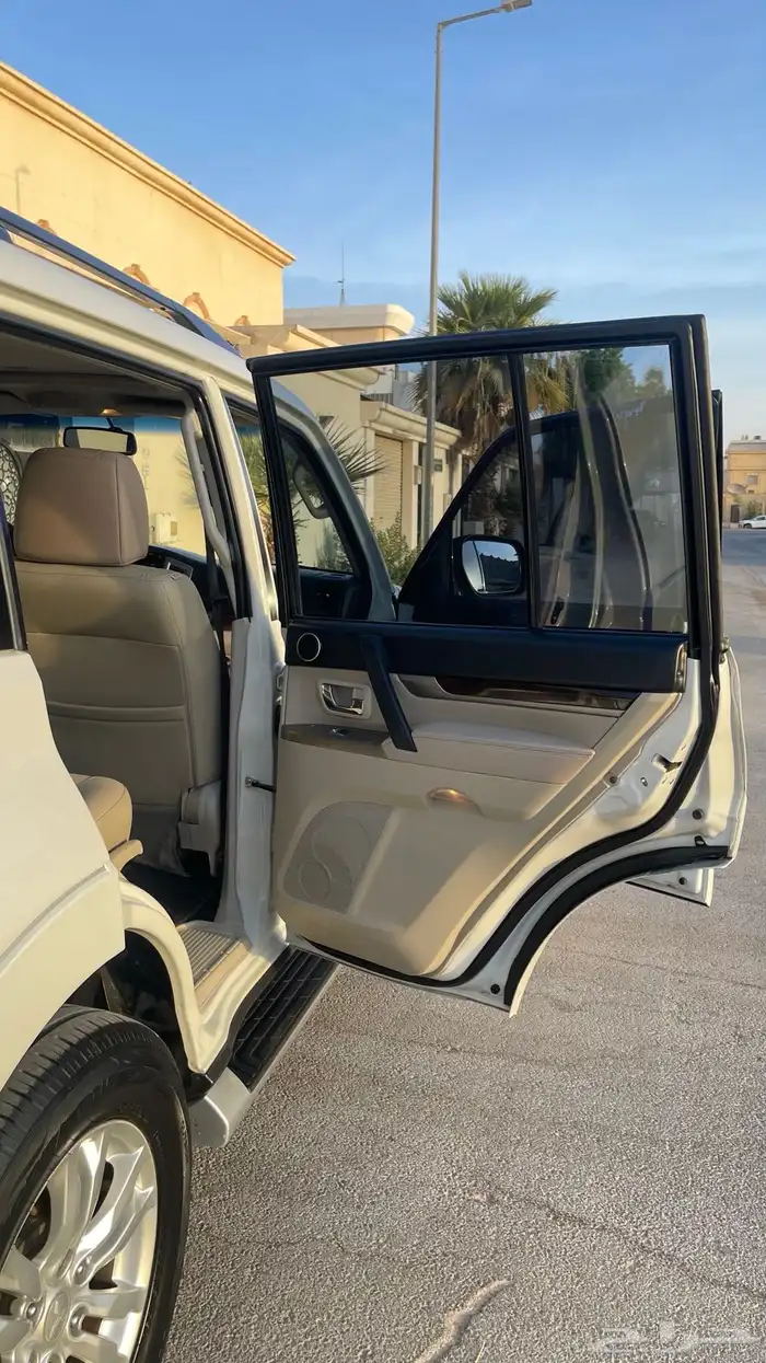 باجيرو 2016 مكينة كبيرة فل كامل 3.8 ( تم البيع ) 31