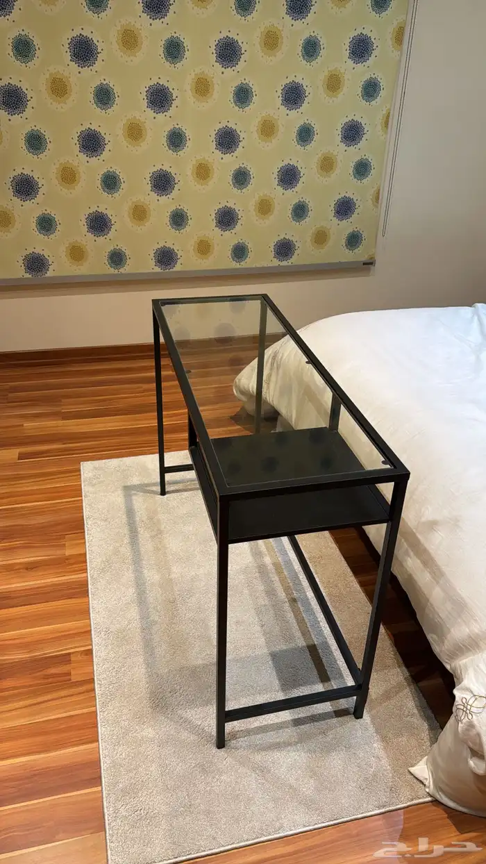 طاولة ايكيا قزاز للبيع 0