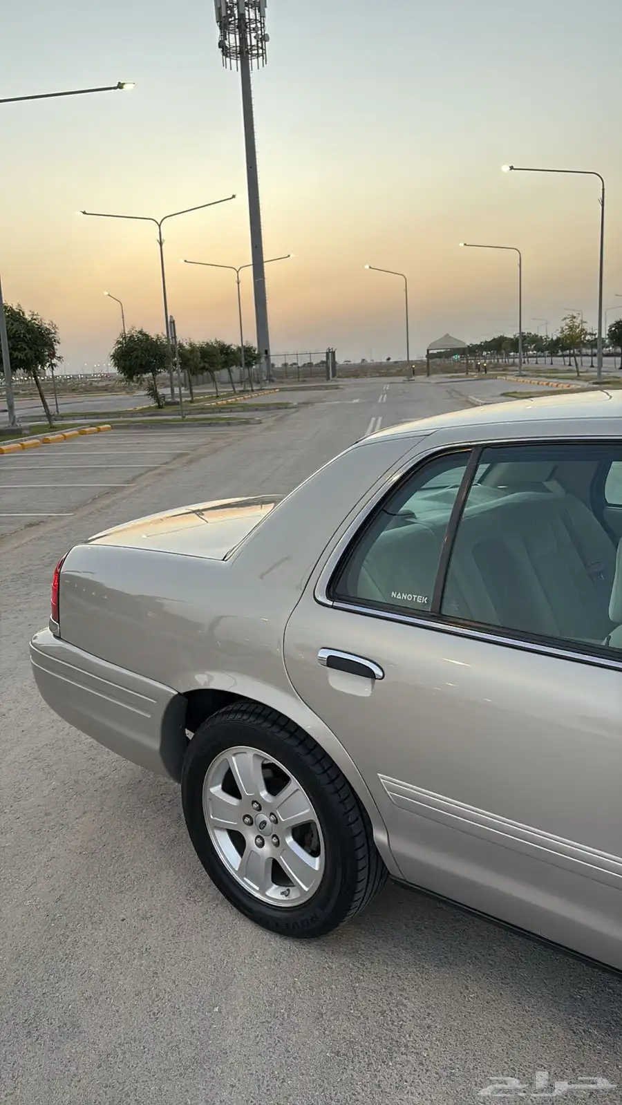 فورد فكتوريا 2009 للبيع 22