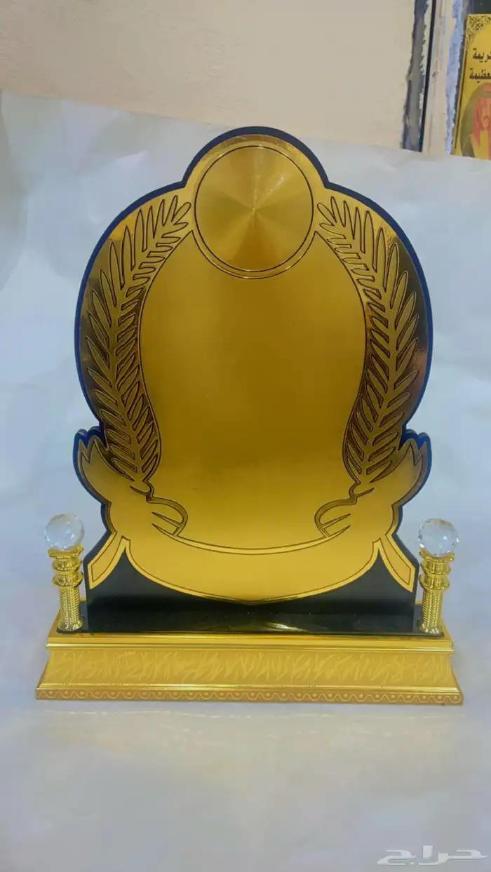 مصنع دروع تذكارية 21