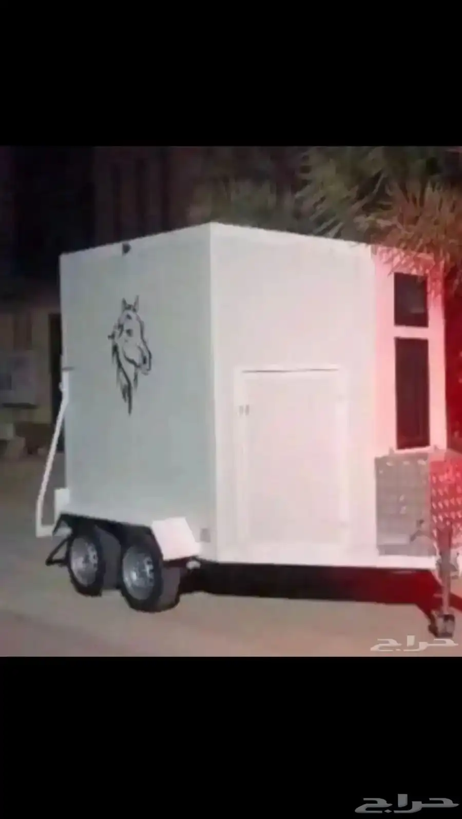 عربة نقل خيل 0