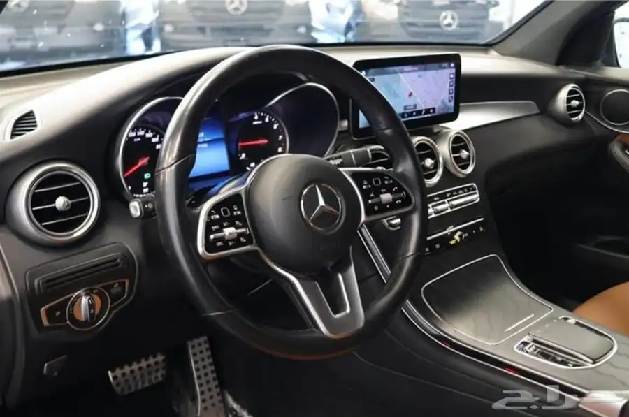 مرسيدس جي ال سي Mercedes Glc-Class GLC 300 موديل 2022 4