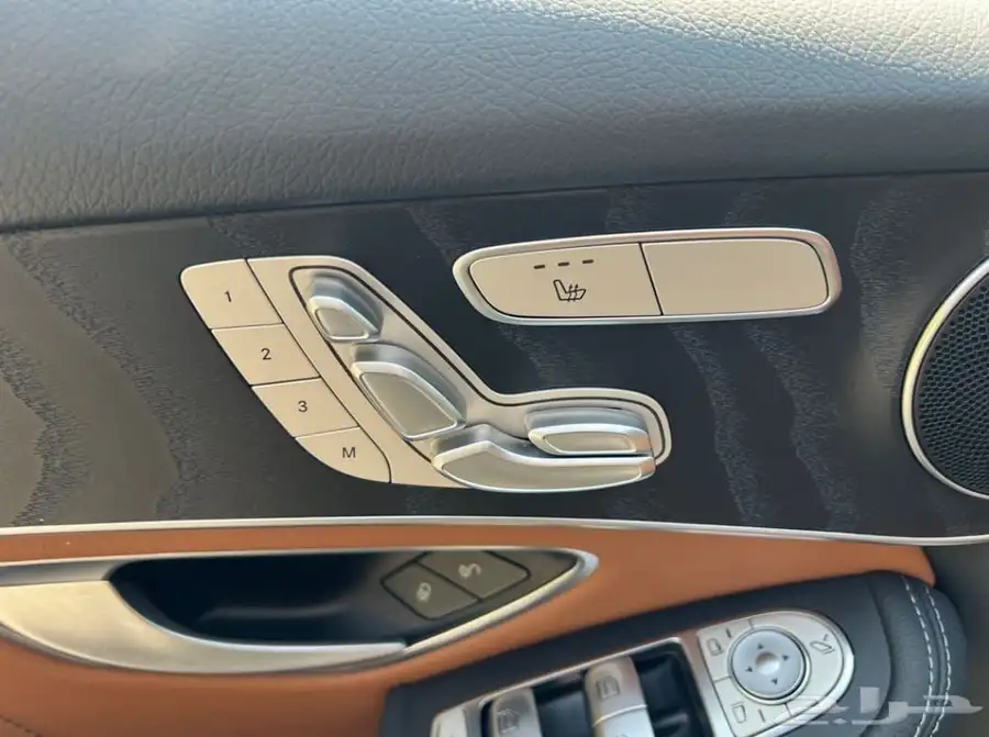 مرسيدس جي ال سي Mercedes Glc-Class GLC 300 AMG موديل 2022 17