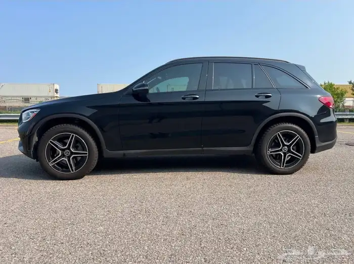 مرسيدس جي ال سي Mercedes Glc-Class GLC 300 AMG موديل 2022 7
