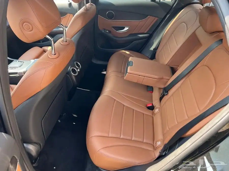 مرسيدس جي ال سي Mercedes Glc-Class GLC 300 AMG موديل 2022 9