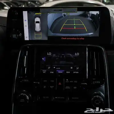 لكزس LX 2024 ماشي 3000 فقط بدي ومحركات وكالة 5