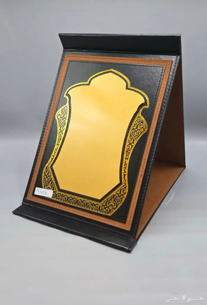 مصنع دروع تذكارية 46