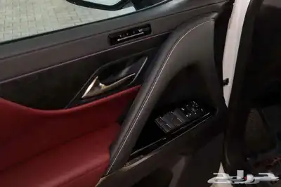 لكزس LX 2024 ماشي 3000 فقط بدي ومحركات وكالة 6